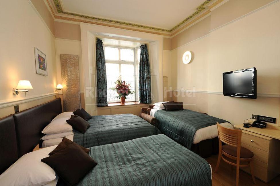 Rhodes Hotel Лондон Екстериор снимка