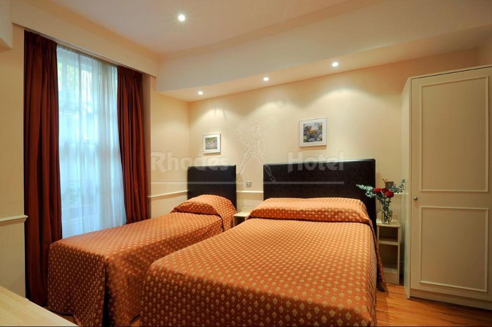 Rhodes Hotel Лондон Екстериор снимка
