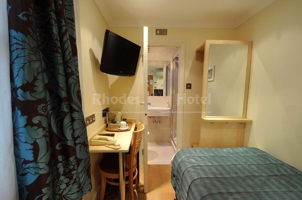 Rhodes Hotel Лондон Екстериор снимка